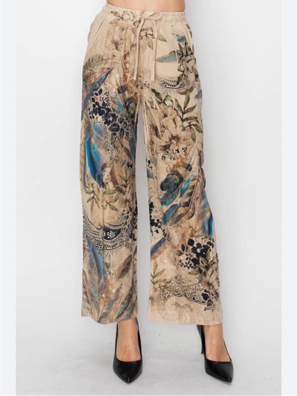 NWT Origami Apparel ~ Lace and Crochet inspired pants size S Elastic Waist - Picture 2 of 11
